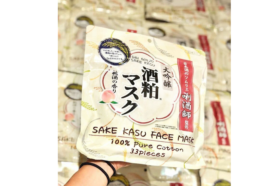 Mặt nạ Sake Kasu Face Mask có giá bao nhiêu?